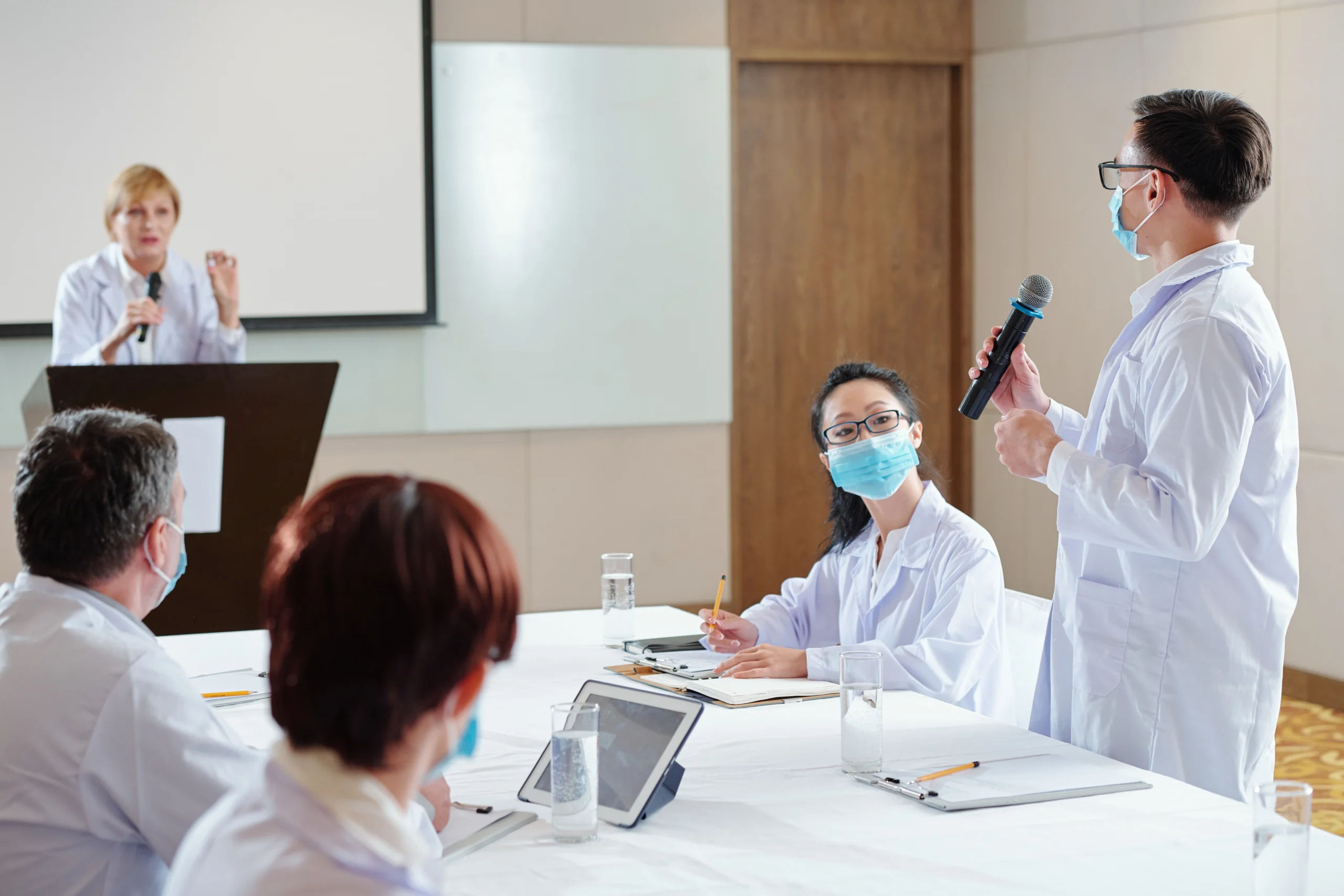 How to Negotiate Payer Contracts Using Market Rate Data