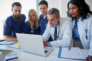 8 Ways Outsourced Credentialing Improves RCM